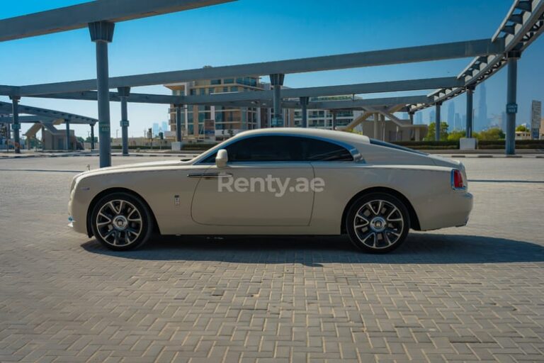 white_rolls-royce-wraith_2019_9226_ca7ce4c6d53f1b54742a0ae1a79b91fc